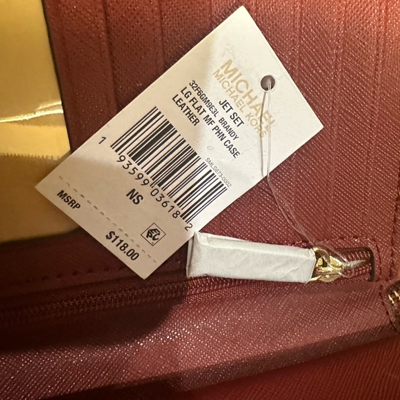 Michael Kors red zippered wallet wristlet phone case. $118 MSRP NWT - Picture 9 of 13